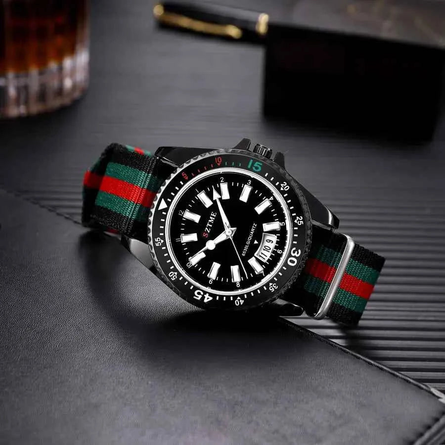 New fashionable men's nylon strap calendar watch, luxurious and simple business men's and women's night light quartz watch - Mountain ship